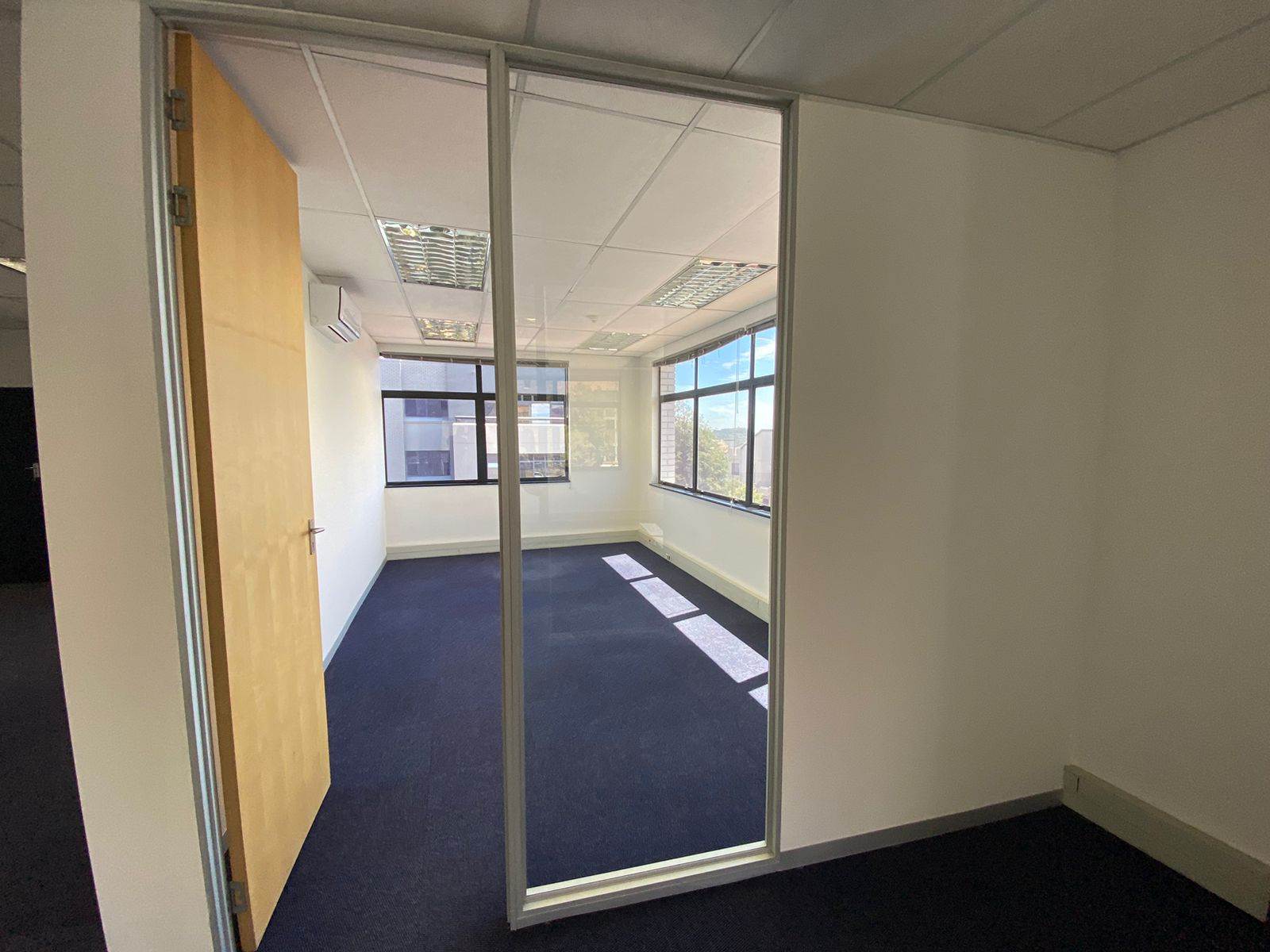 203  m² Commercial space in Sunninghill photo number 9