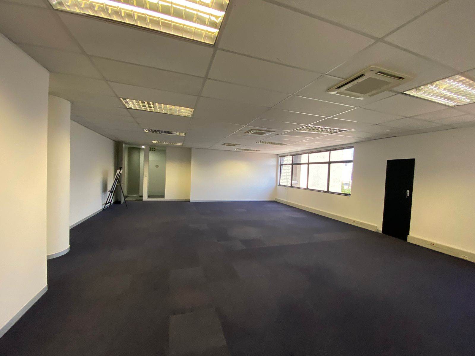 203  m² Commercial space in Sunninghill photo number 11