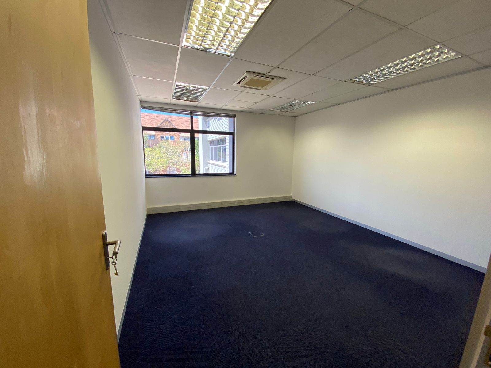 203  m² Commercial space in Sunninghill photo number 7