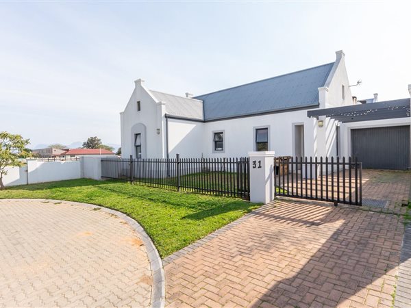 3 Bedroom House 3 Bedroom House