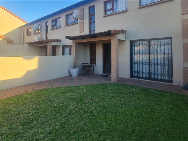 2 Bedroom Townhouse