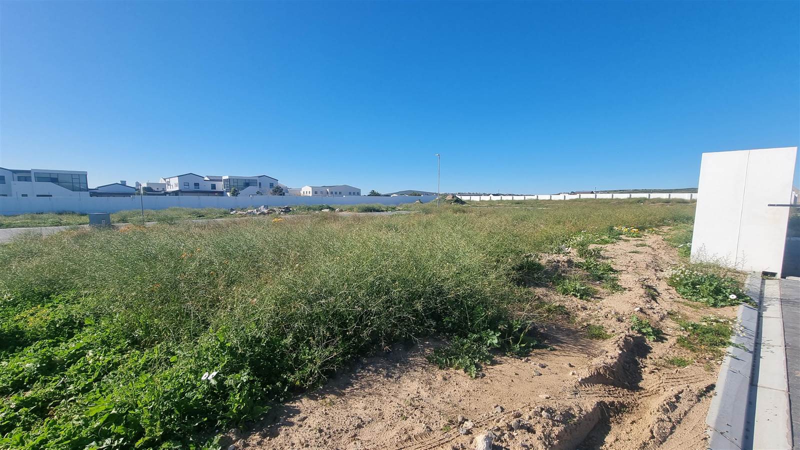 370 m² Land available in Laguna Sands photo number 6