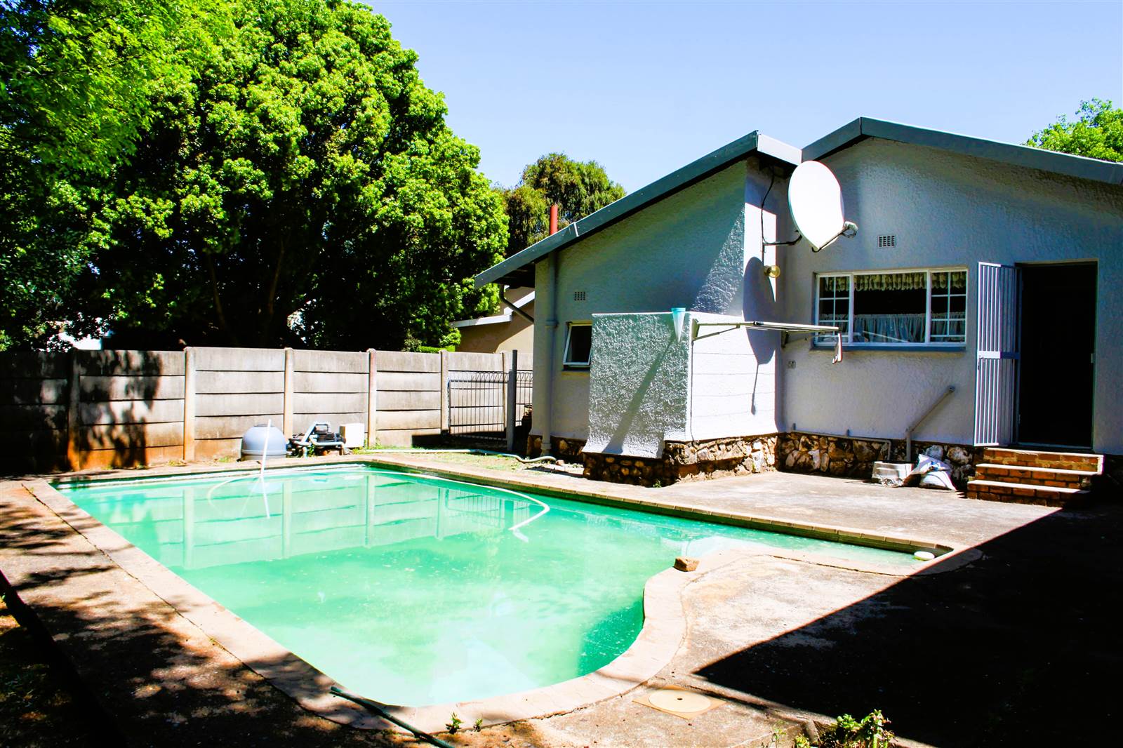 3 Bed House in Doringkloof photo number 2