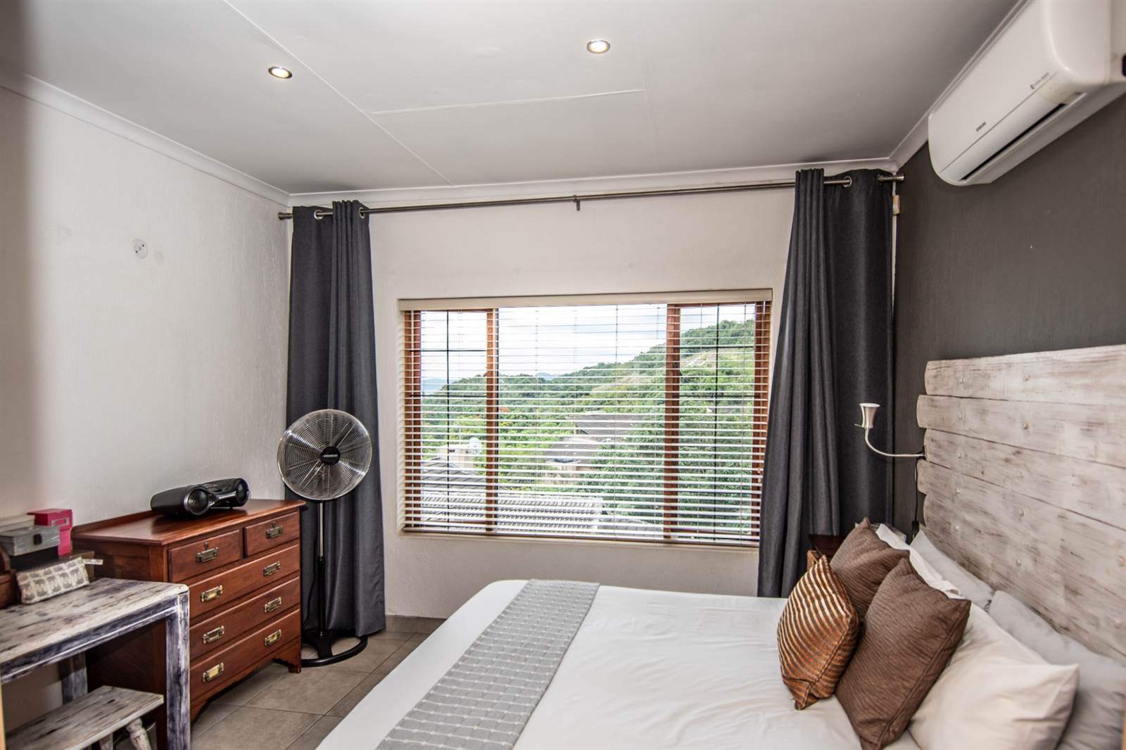 3 Bed Apartment in Nelspruit photo number 13