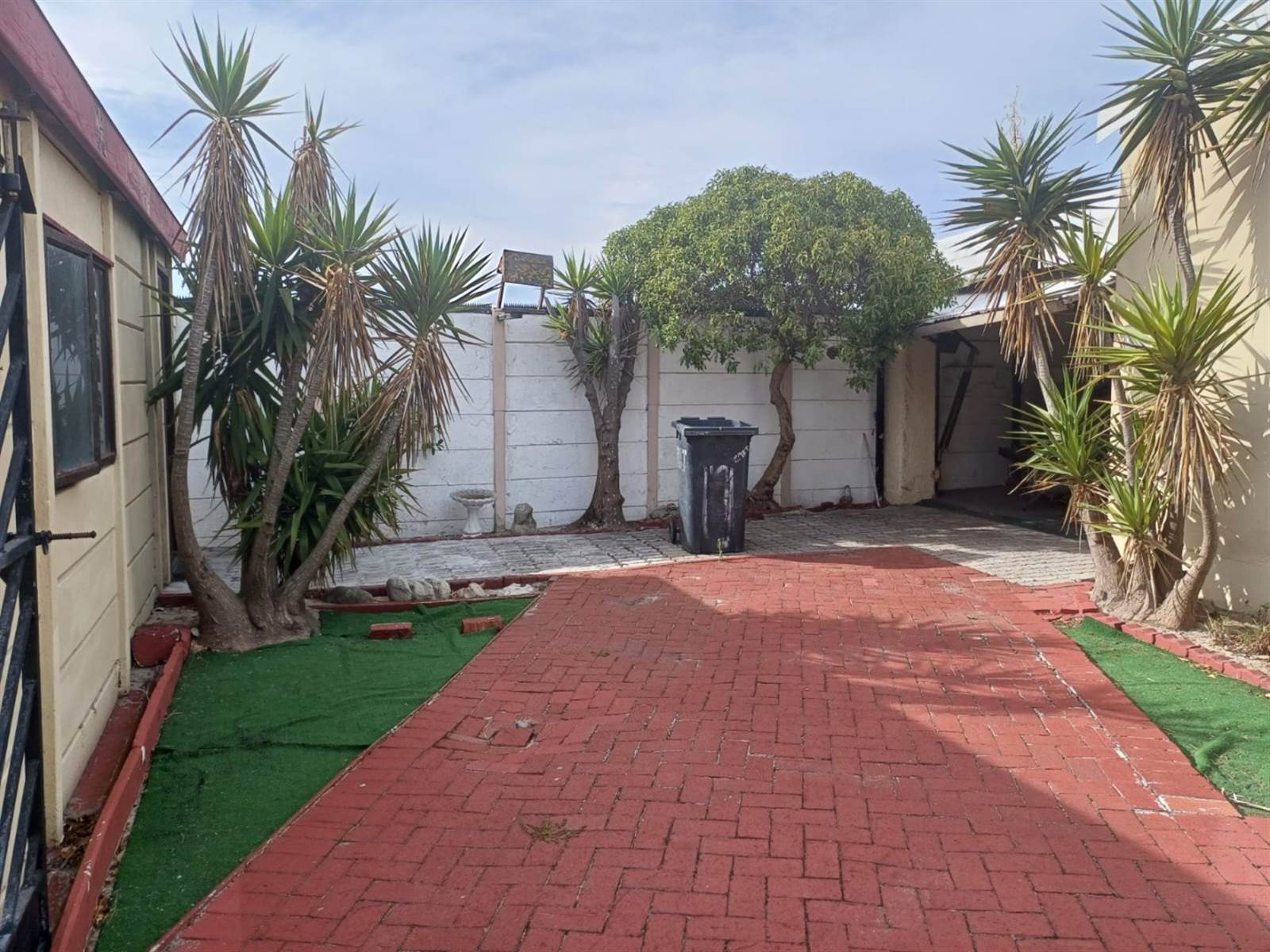3 Bed House in Strandfontein photo number 21