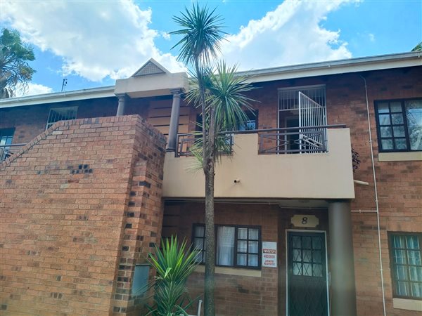 2 Bedroom House 2 Bedroom House