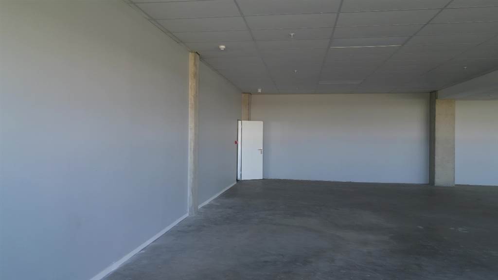 8617  m² Industrial space in Modderfontein photo number 13