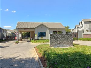 3 Bed Apartment in Rynfield AH