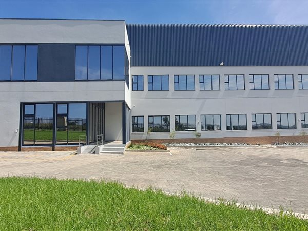 2 506  m² Industrial space