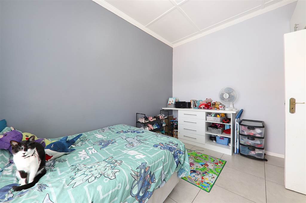 2 Bed House in Wynberg photo number 18