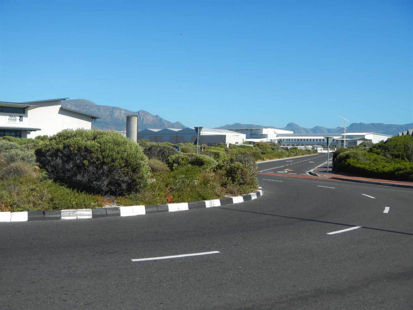 647  m² Industrial space in Muizenberg photo number 17