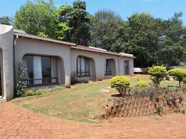 4 Bedroom House 4 Bedroom House