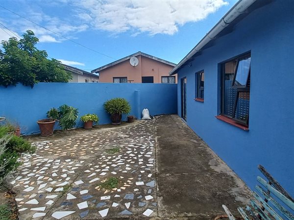 3 Bedroom House 3 Bedroom House
