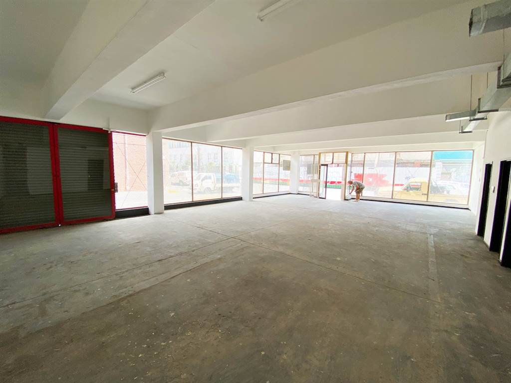 636  m² Commercial space in Woodstock photo number 14