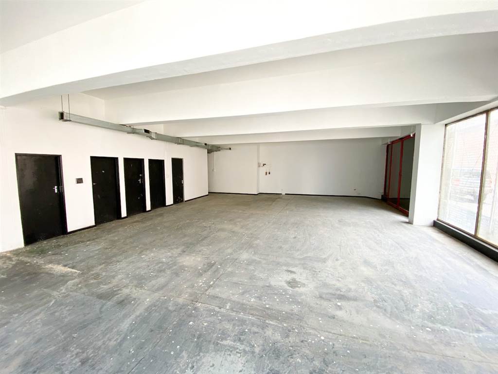 636  m² Commercial space in Woodstock photo number 11