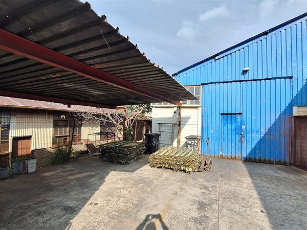 850  m² Industrial space