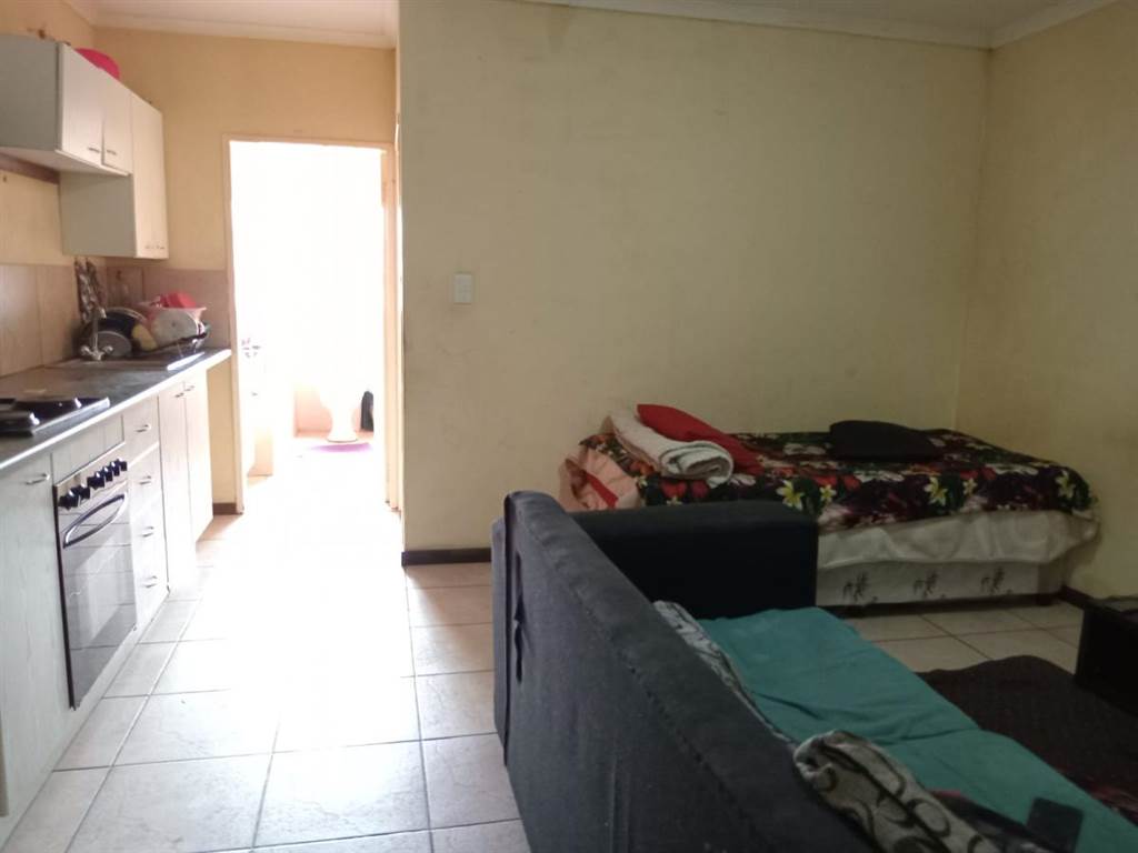 1 Bed Flat in Florida photo number 12