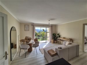 Apartment in Hout Bay and surrounds