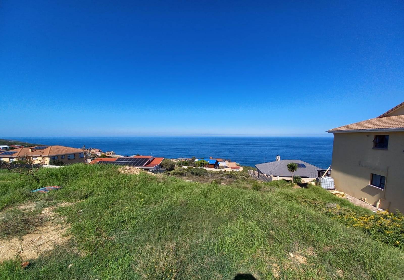 743 m² Land available in Dana Bay photo number 8