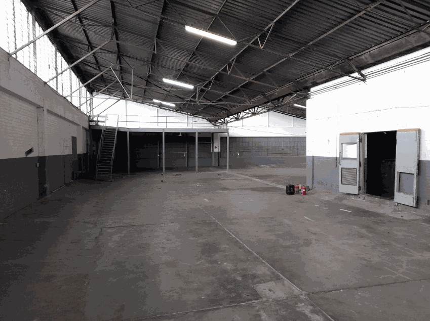 800  m² Industrial space in Selby photo number 3