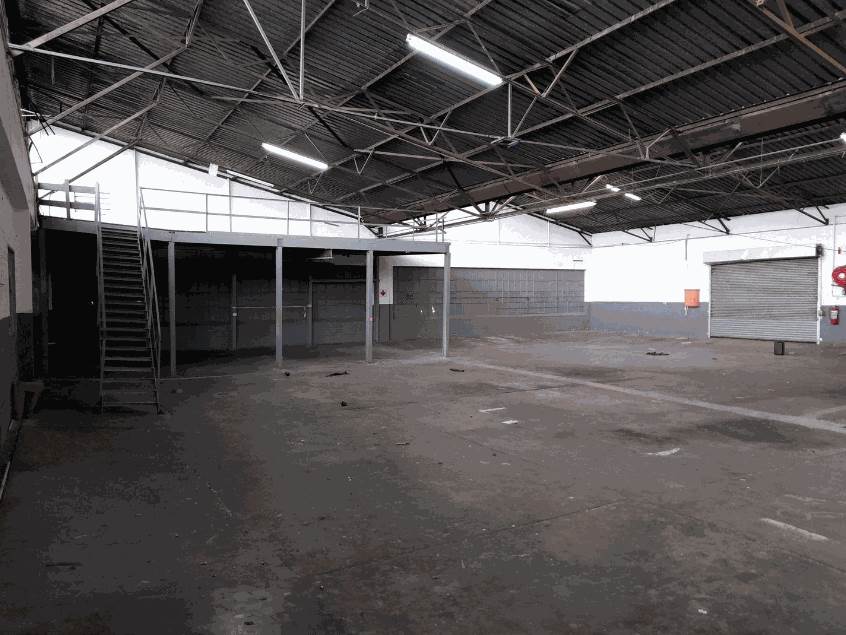 800  m² Industrial space in Selby photo number 4
