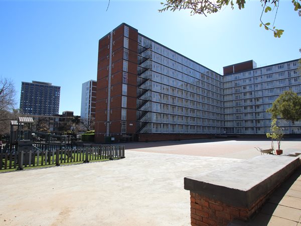 2 Bed Apartment