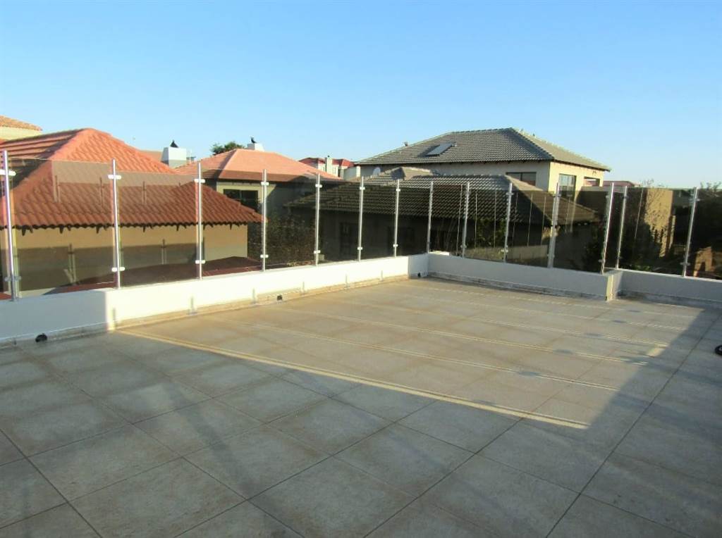 4 Bed House in Polokwane Central photo number 25