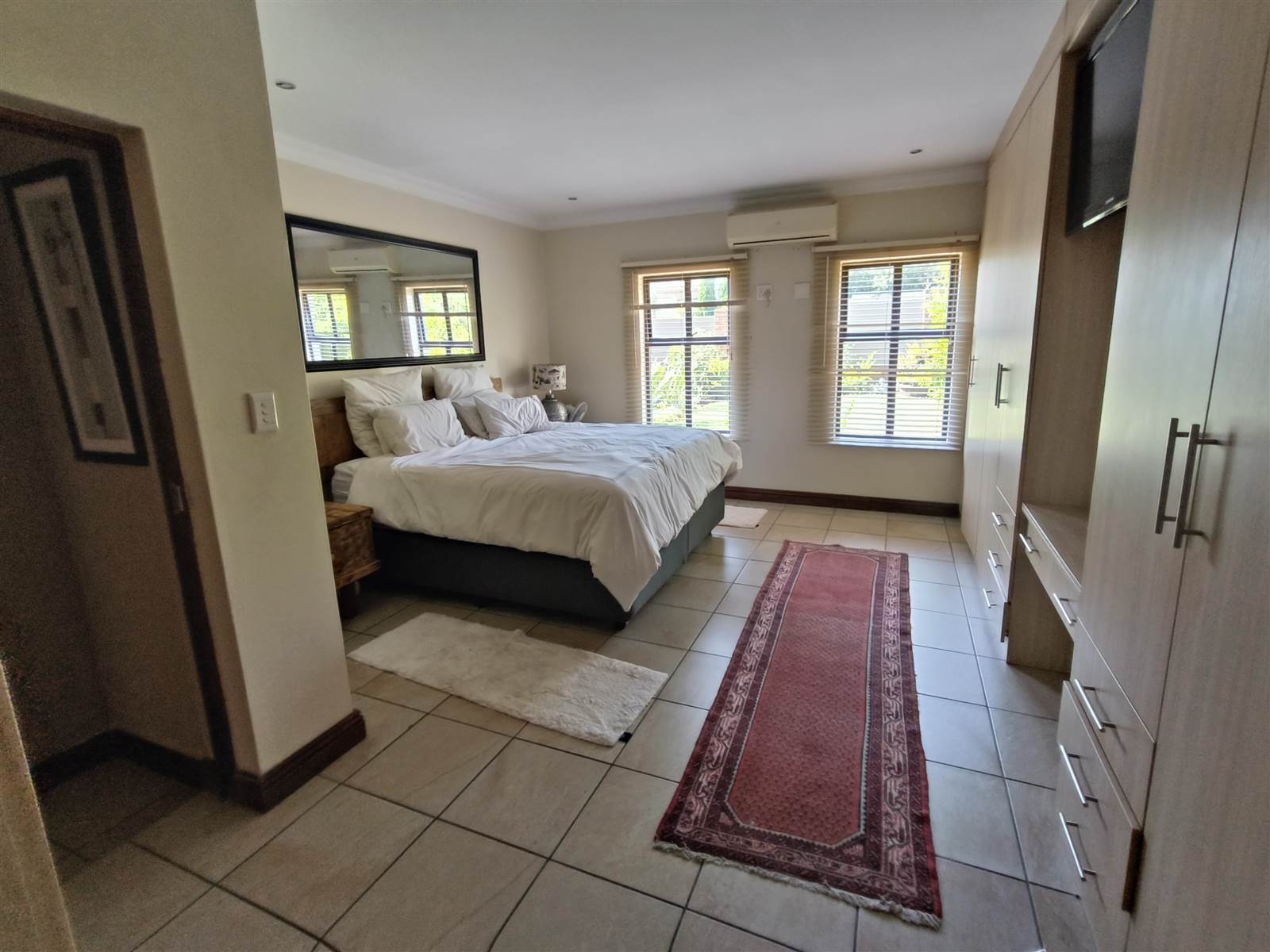 3 Bed House in Rietvlei Ridge Country Estate photo number 9