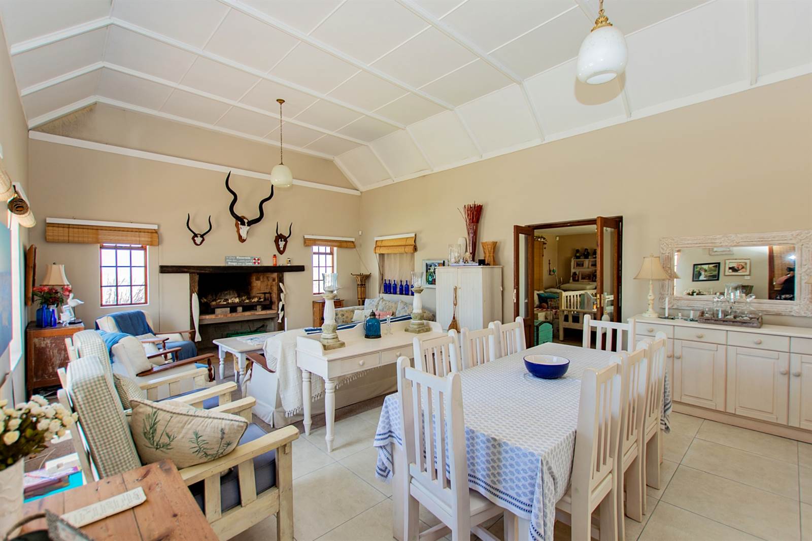 4 Bed House in Jacobsbaai photo number 4