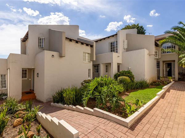 2 Bed Townhouse in Rivonia
