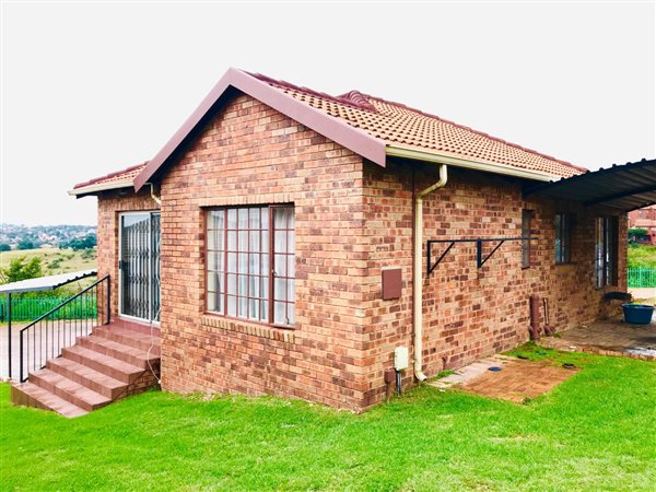2 Bedroom Townhouse 2 Bedroom Townhouse