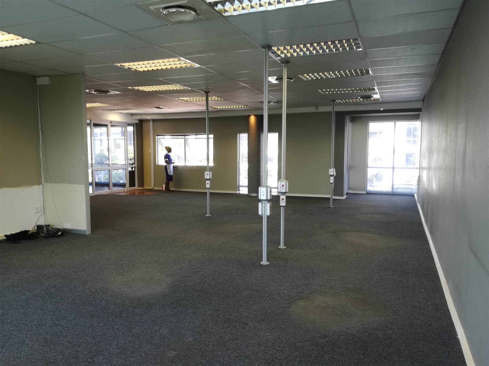 129  m² Commercial space in Somerset Park photo number 7