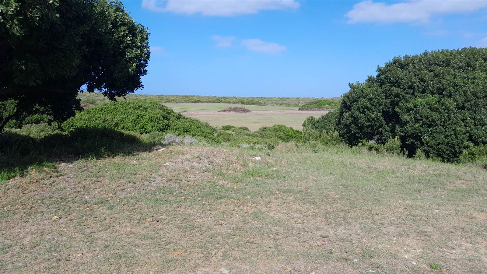 620 m² Land available in Kleinbaai photo number 2