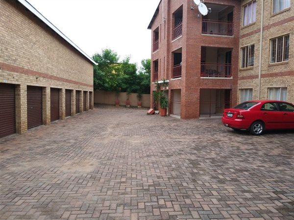 3 Bed Apartment in West Acres