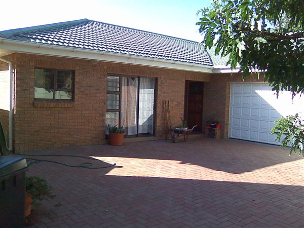 3 Bedroom House 3 Bedroom House