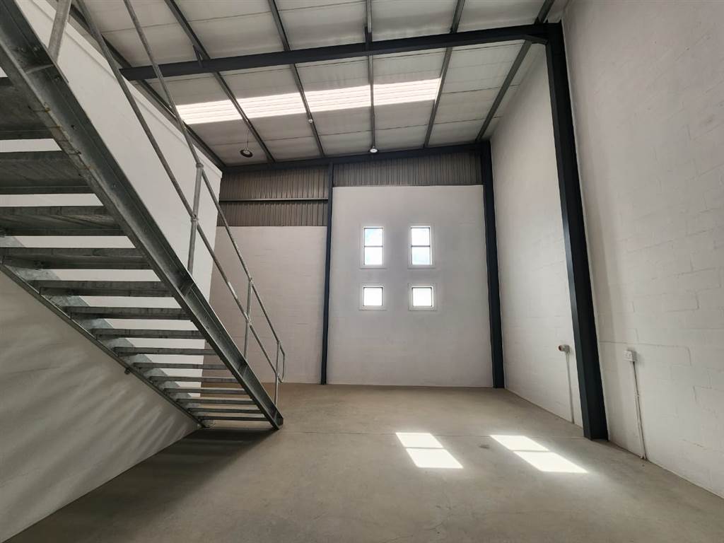 132  m² Industrial space in Parklands photo number 11