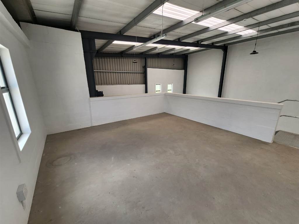 132  m² Industrial space in Parklands photo number 15