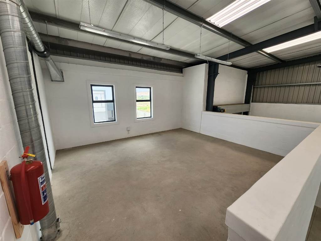 132  m² Industrial space in Parklands photo number 13