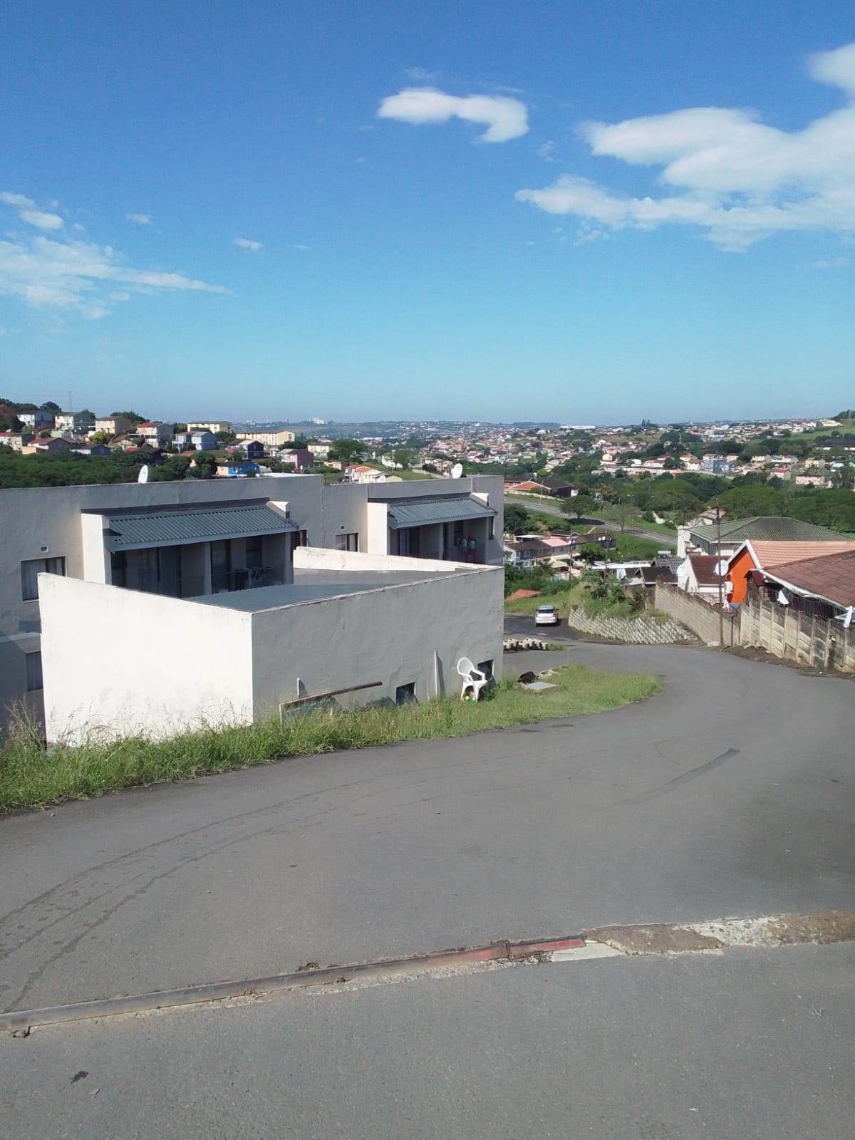 2 Bed Apartment in Newlands East photo number 17