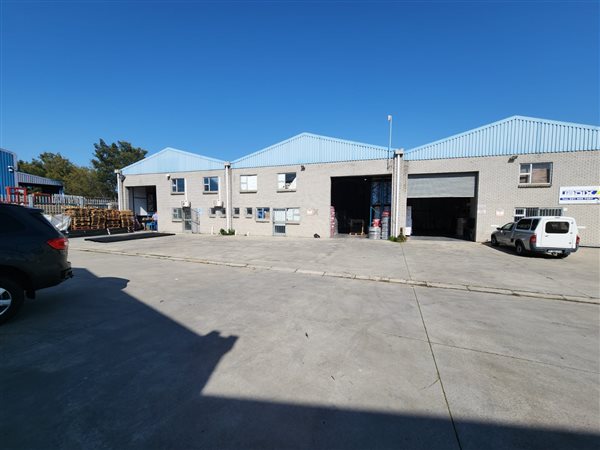 278  m² Industrial space