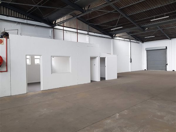 1810  m² Commercial space in Epping