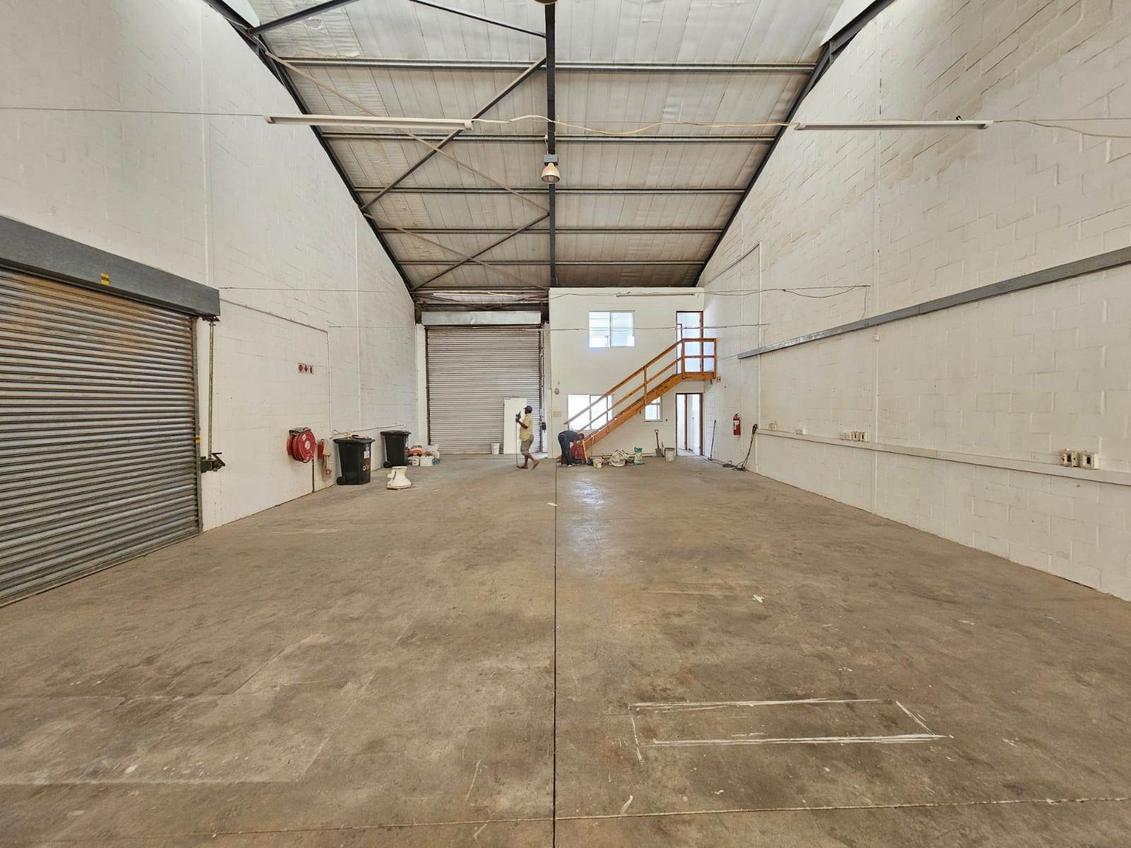 220  m² Industrial space in Strand Central photo number 2
