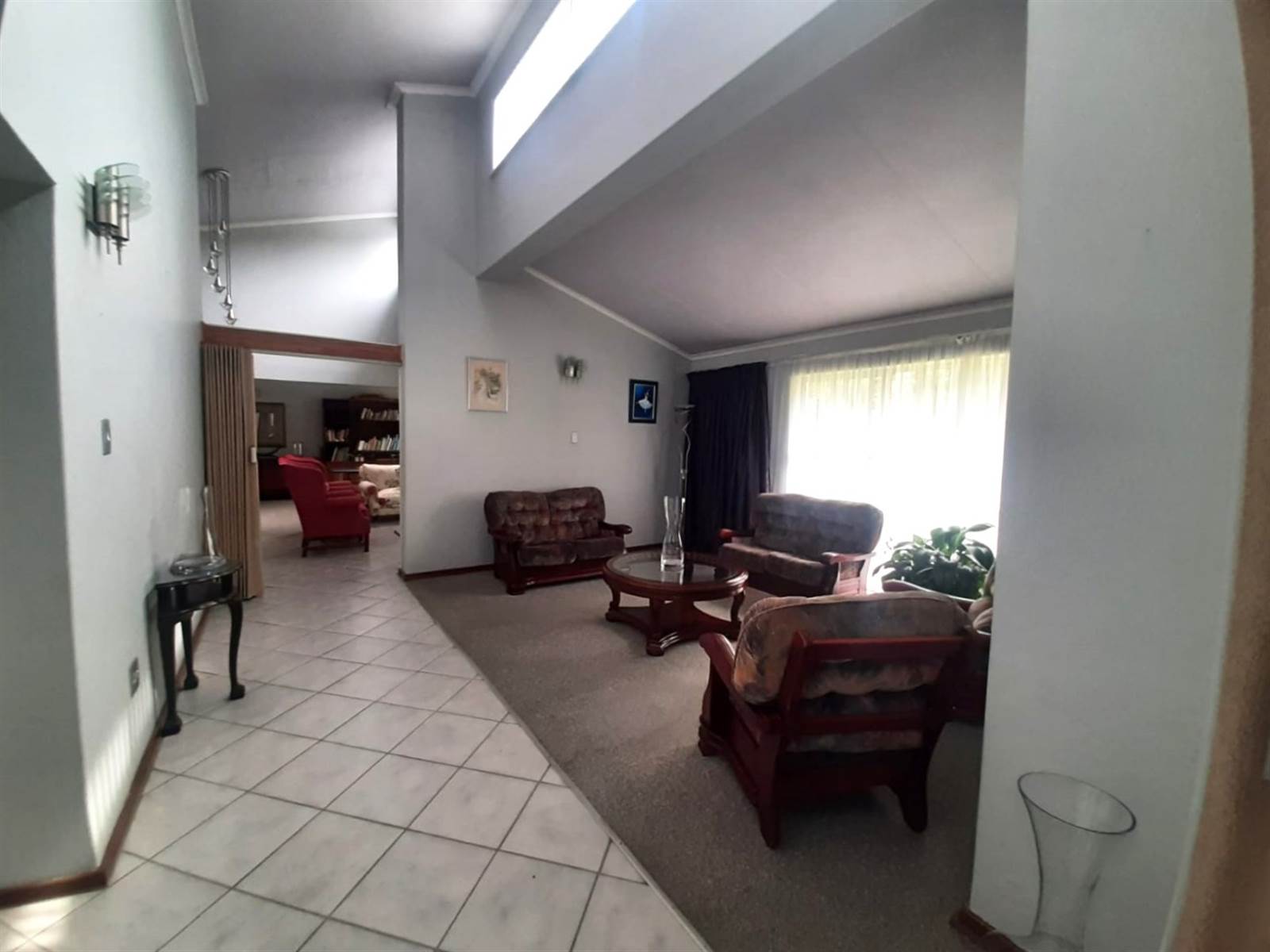2.5 Bed House in Secunda photo number 7