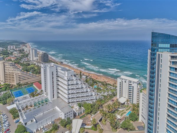 5 Bed Apartment in Umhlanga Rocks