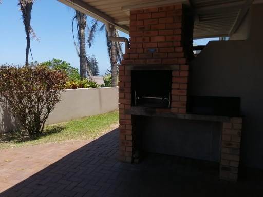 2 Bed Apartment in Melville photo number 17