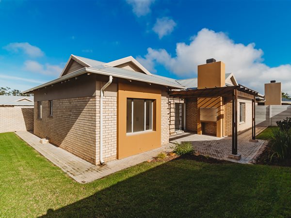 3 Bedroom House 3 Bedroom House