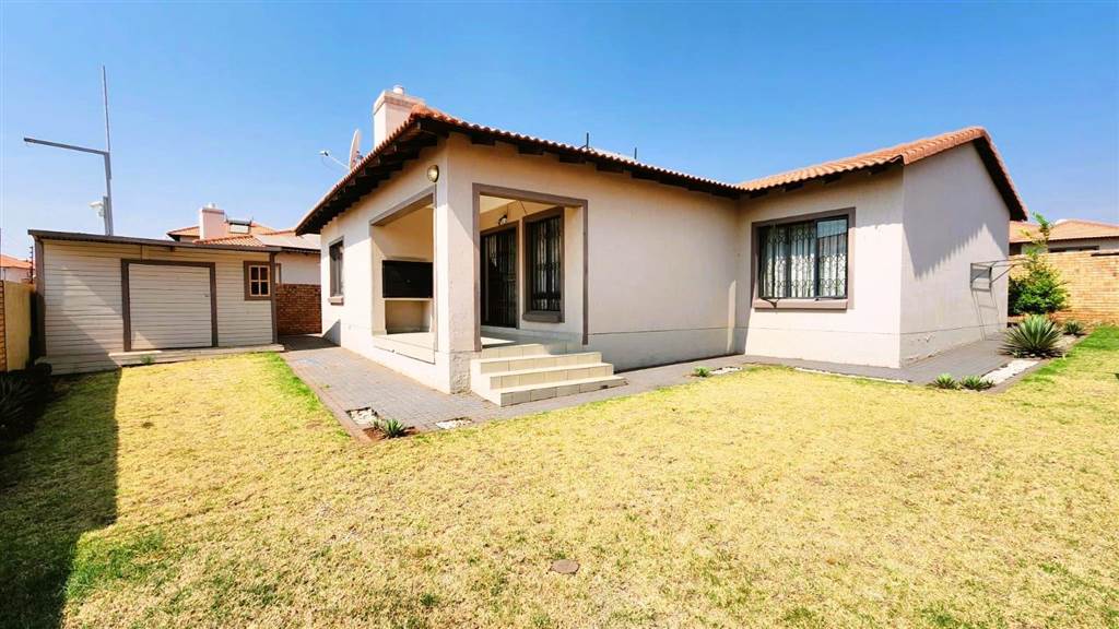 3 Bed House in Raslouw photo number 29