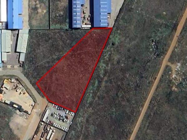 5 348 m² Industrial space 5 348 m² Industrial space