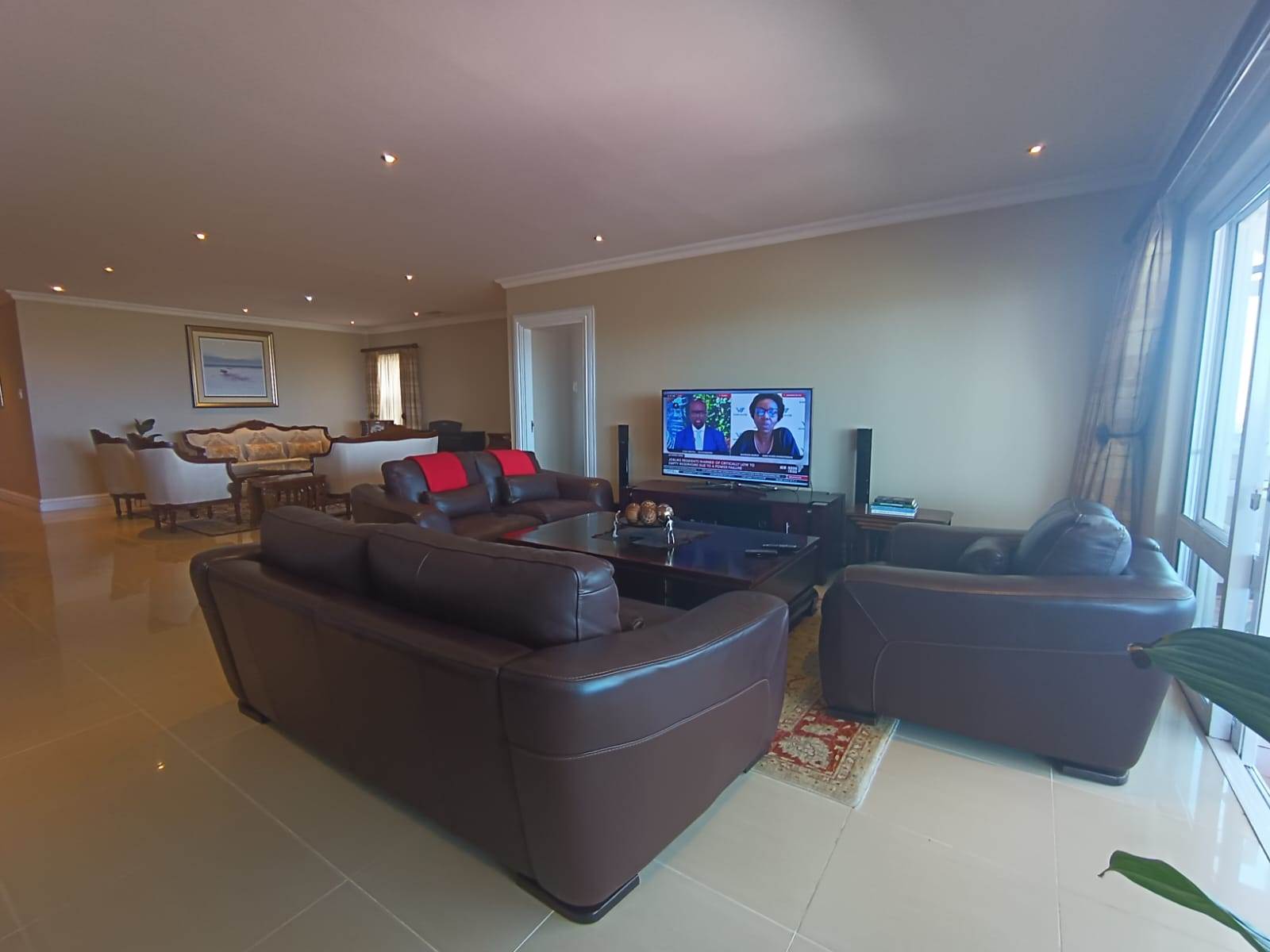 4 Bed Apartment in La Lucia photo number 12