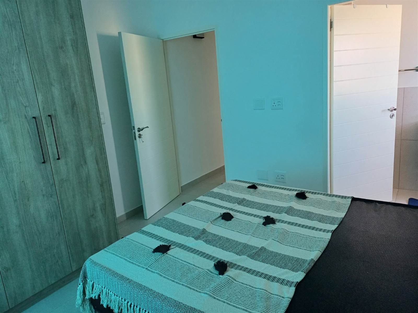 2 Bed Apartment in Laguna Sands photo number 12